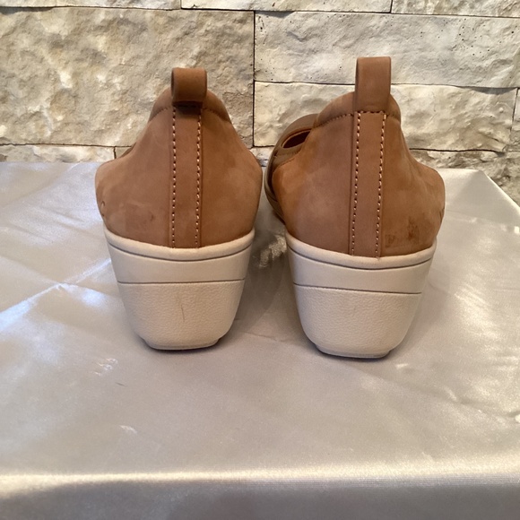 Vionic Jacey Wedge Slip-On Shoes - Picture 7 of 10
